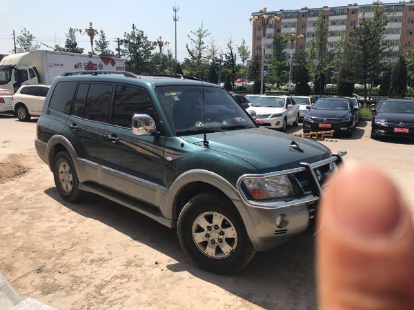 2004年11月三菱 帕杰罗 v73 3.0 gls