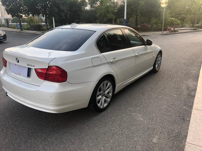 【温州】2011年5月 宝马 宝马3系 2005款 e90 320i 白色 手自一体