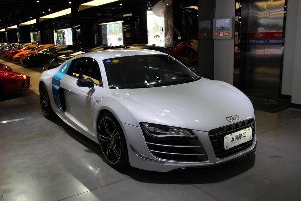 奥迪 奥迪r8 r8 coupe 4.2 fsi 限量版