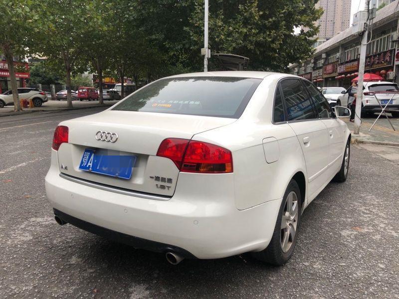 【武汉】2007年8月 奥迪 奥迪a4 2007款 1.8t 自动舒适型 手自一体