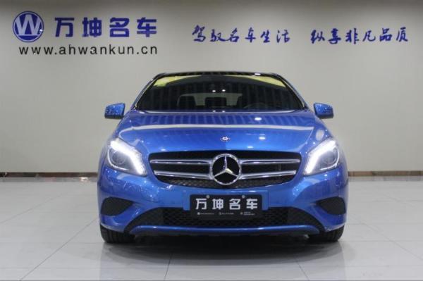 【合肥】2015年7月 奔驰 a级 a200 1.6t 时尚型 蓝色 手自一体