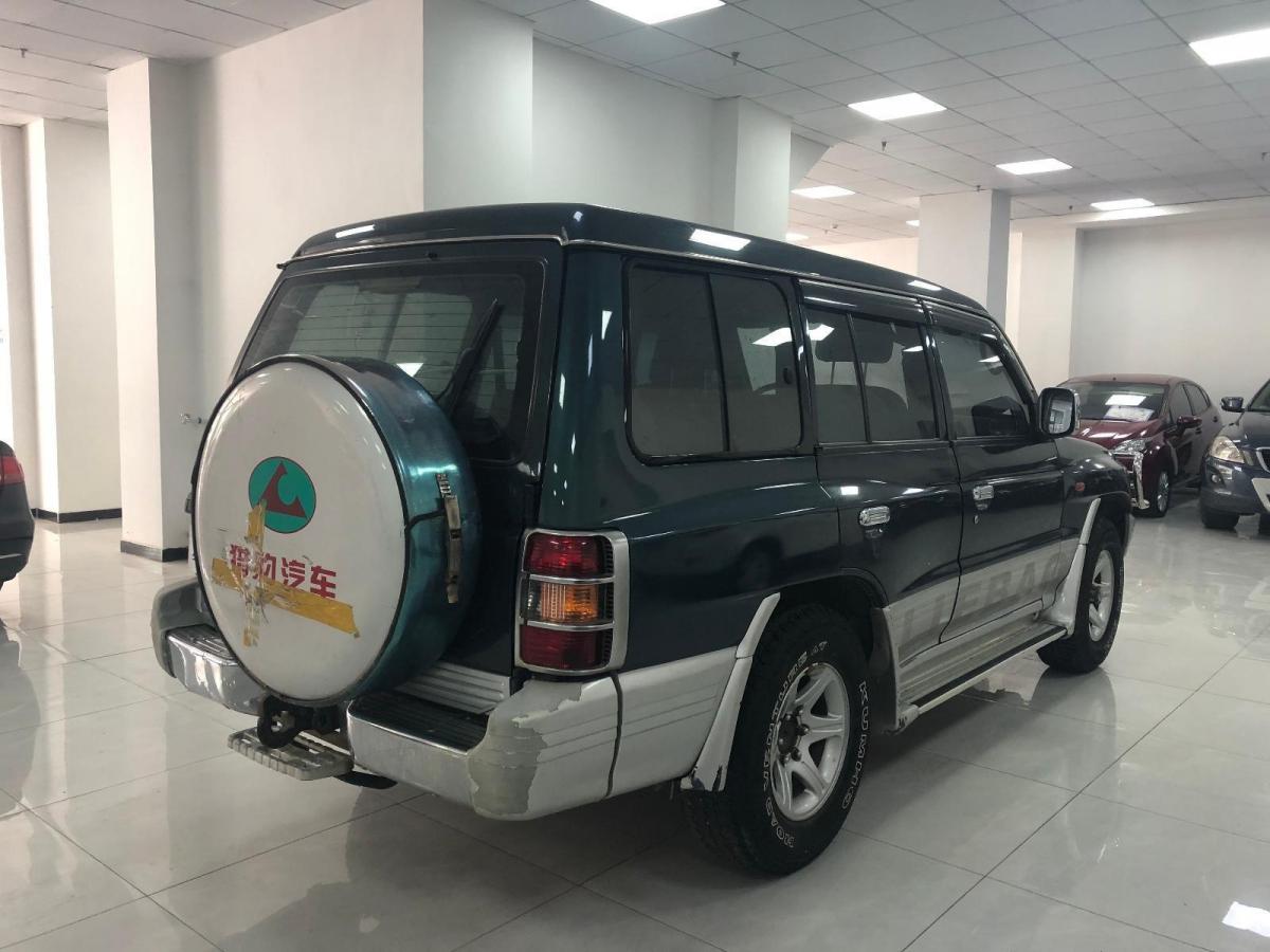 猎豹黑金刚新车多少钱 Clo8xF4cacuAAlsxAAKmsUaxi4s661_small_800_600.jpg