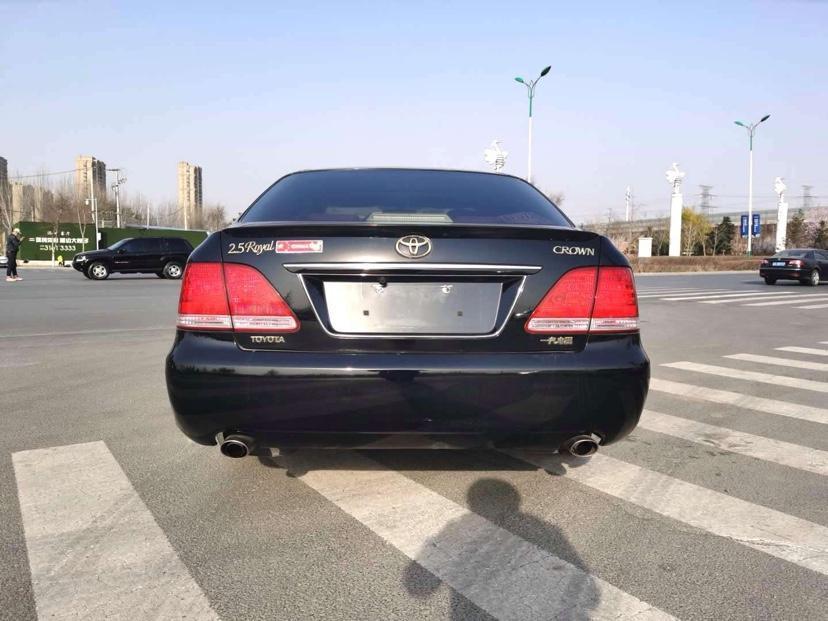 【沈阳】2007年12月 丰田 皇冠 2007款 2.5l royal 导航版 手自一体