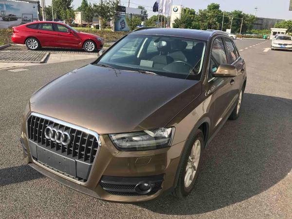 0t 35tfsi quattro 进取型 香槟色 自动档