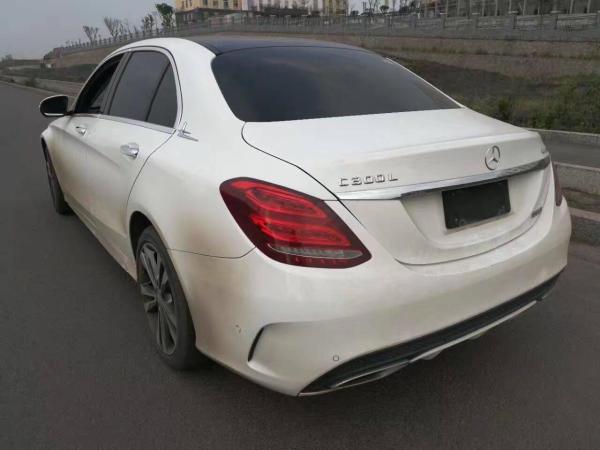 2016年3月奔驰 奔驰c级 2016款 c200l 4matic 2.0t 运动版