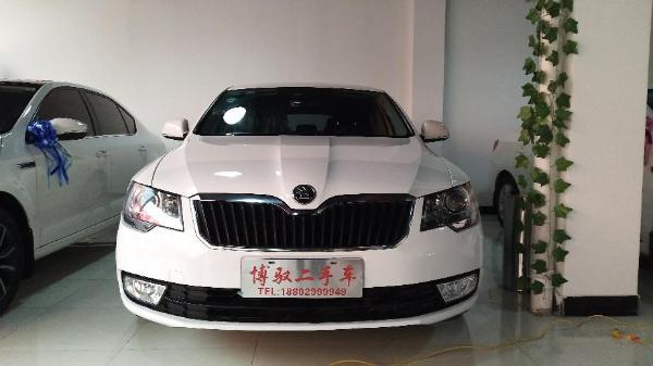 【西安】2014年12月 斯柯达 速派 1.4tsi dsg绅仕版 白色 自动档