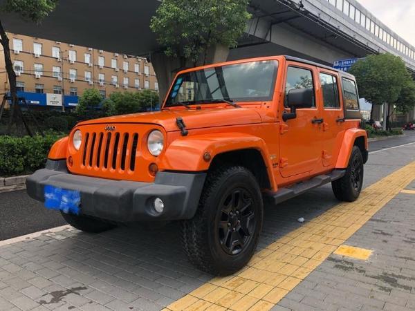 【温州】2013年3月 jeep 牧马人 3.6l 四门 橙色 手自一体