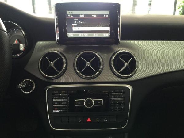 奔驰gla级 gla200 1.6t 动感型