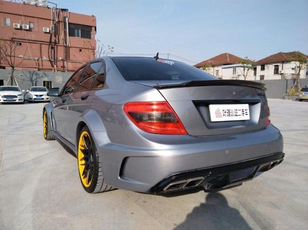 2011年8月奔驰 c级 amg 2010款 c63 amg 6.2动感型增强版