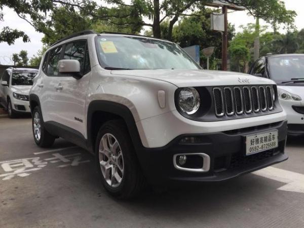 jeep 自由侠 图片