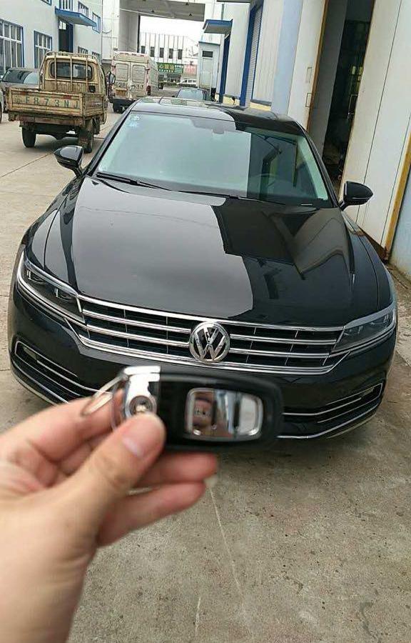 【泰州】2016年12月大众 辉昂 2.0 tsi 380tsi 两驱御尊版
