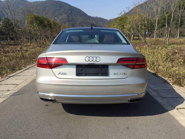 2014年12月奥迪 奥迪a8 2014款 a8l 60tfsi quattro 豪华型