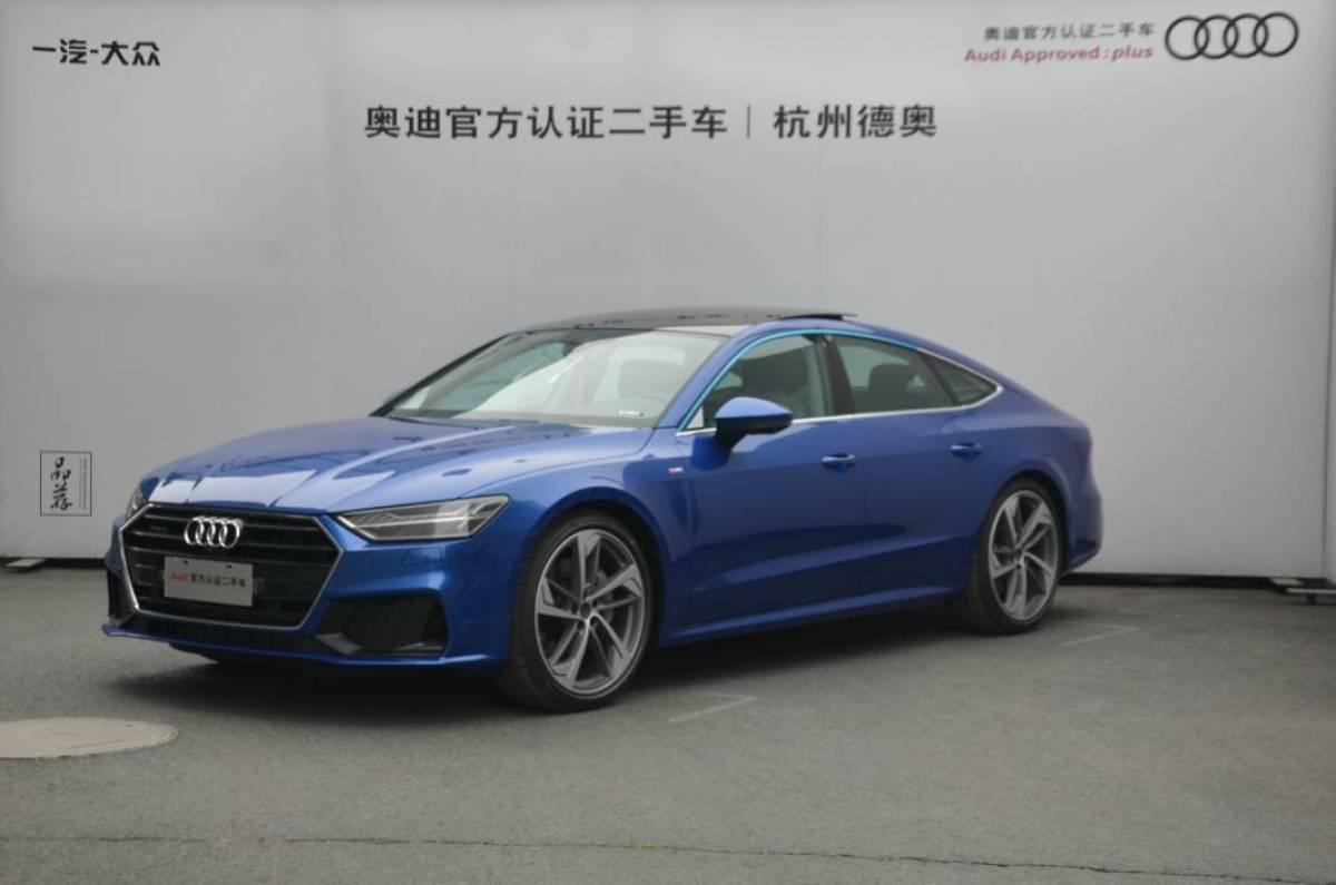 奥迪 奥迪a7 2019款 55 tfsi quattro 动感型 蓝色 自动档