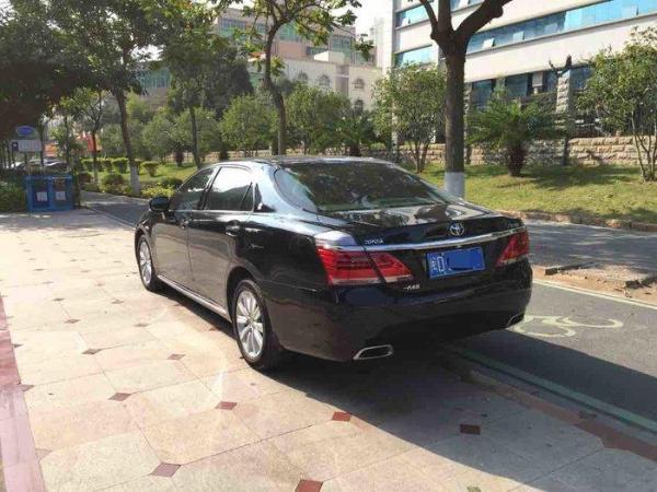 【厦门】2013年8月 丰田 皇冠 2012款 皇冠 v6 2.5l royal 导航版 2.