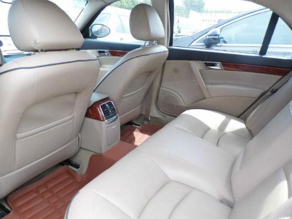 【青岛】2010年6月 荣威 750 750d 1.8t navi 商雅版 黑色 自动档