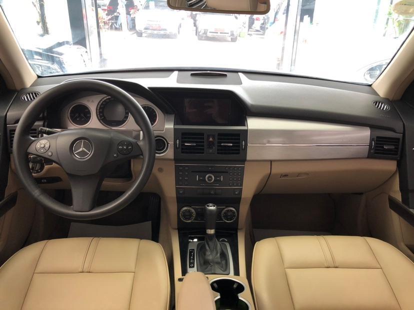 【重庆】2009年4月 奔驰 奔驰glk级 2011款 glk 350 4matic 手自一体