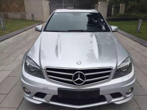 奔驰c63 amg 银色