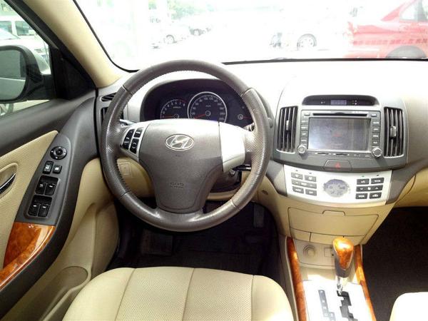 【西安】2009年6月 现代 悦动 悦动 2008款 1.6l mt gls 灰色 手动挡