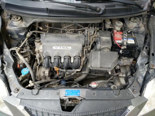 2008年1月本田 思迪 1.5l 手动标准版