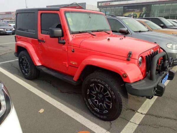 【鞍山】2013年12月jeep 牧马人 3.6 两门 rubicon