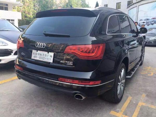 奥迪 奥迪q7 q7 3.0t fsi 35 tfsi 进取型