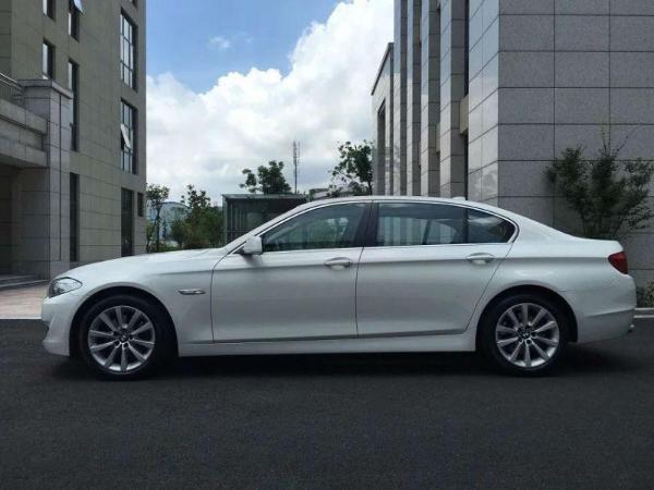 宝马530li