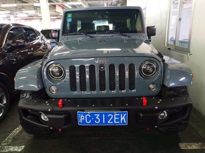2015年1月_出售二手车Jeep 牧马人  2014款 3.0L Sahara 四门版哪里有卖_价格多少32万