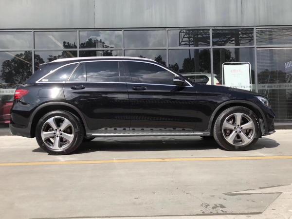 【台州】2017年2月 奔驰glc级 glc300 4matic 2.