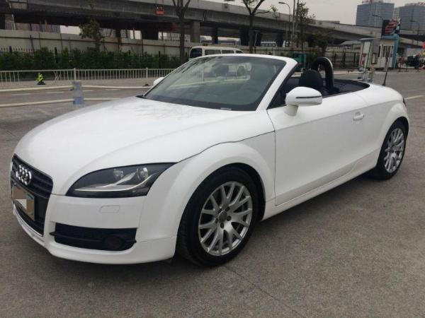 【杭州】2010年4月 奥迪 奥迪tt tt roadster 2.0tfsi 白色 自动档