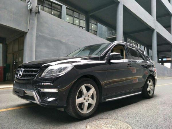 【大连】2013年3月 奔驰m级 ml350 3.5l 4matic 豪华型 黑色 手自一体