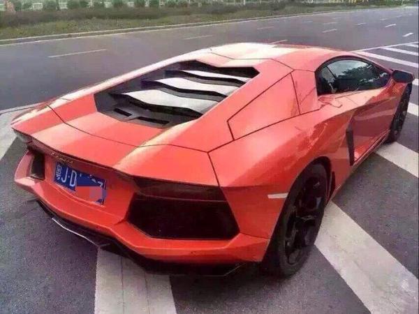 【泉州】2015年10月 兰博基尼 huracán 2015款 aventador lp 750-4