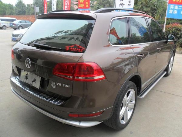 【衡阳】2013年8月 大众 途锐 3.0tsi v6限量奢华版 香槟色 自动档