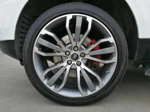 【徐州】2015年4月 路虎 揽胜运动版 3.0t sdv6 hse 白色 自动档图片