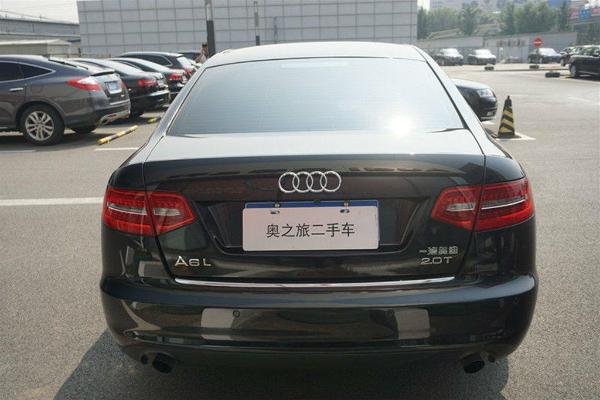 【北京】2012年7月 奥迪 奥迪a6l a6l 2.0tfsi 标准型 黑色 自动档