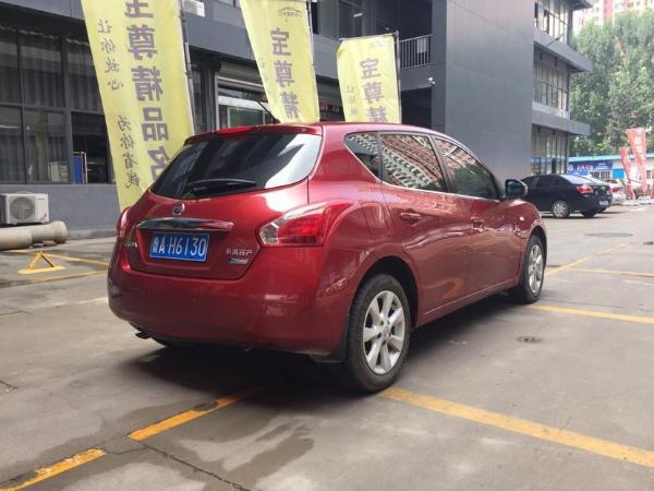 【济南】2012年7月 日产 骐达 1.6 xe 舒适型 红色 自动档