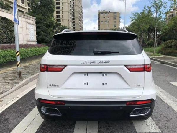 【宁波】2017年7月 众泰t700 1.8t dct尊贵型 自动档