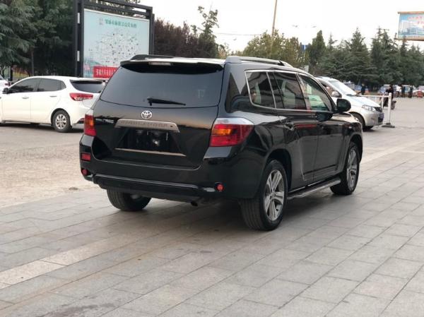 【济宁】2012年5月 丰田 汉兰达 2.7l 豪华导航版七座 手自一体