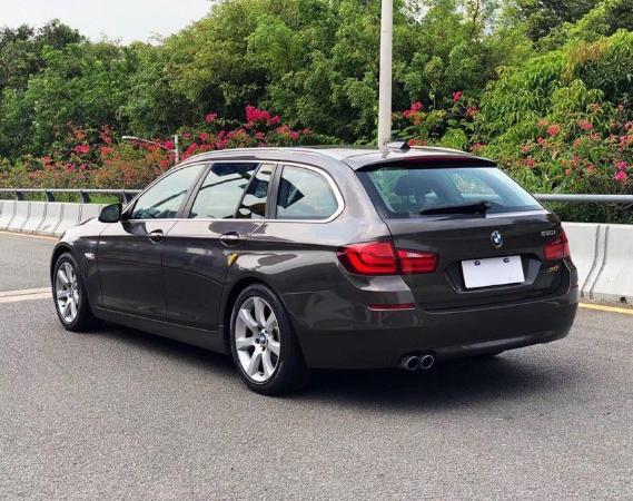 宝马 宝马5系 530i 3.0l 领先型 旅行版图片