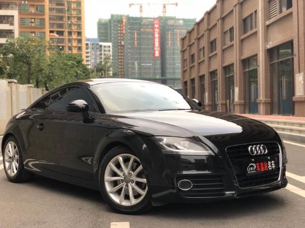 【东莞】2012年10月 奥迪 奥迪tt tt 45tfsi coupe 黑色旋风版 自动档
