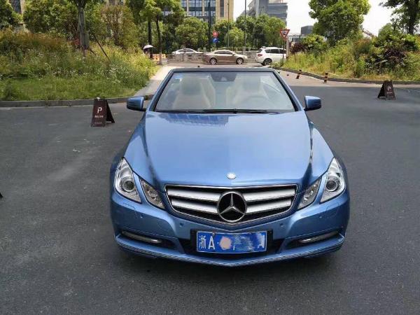 奔驰e级 e260 cgi carbriolet 1.8t