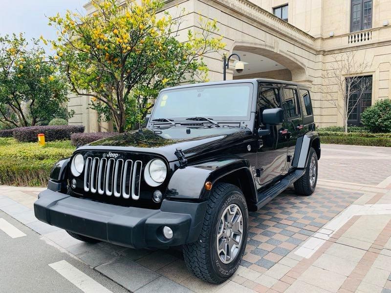 【台州】2018年08月 jeep 牧马人 2017款 3.0l 四门 舒享版 自动档