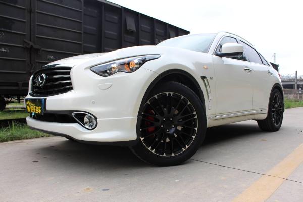 英菲尼迪 qx70