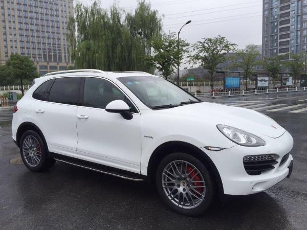 【杭州】2014年2月 保时捷 卡宴 3.0t 白色 自动档