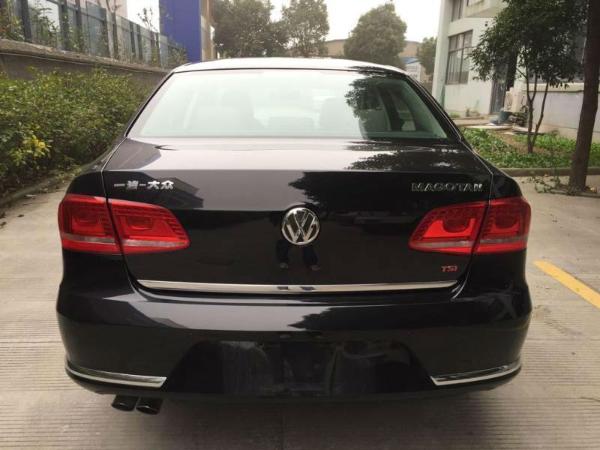【北京】2015年6月 大众 迈腾 2.0tsi 旗舰型 黑色 自动档