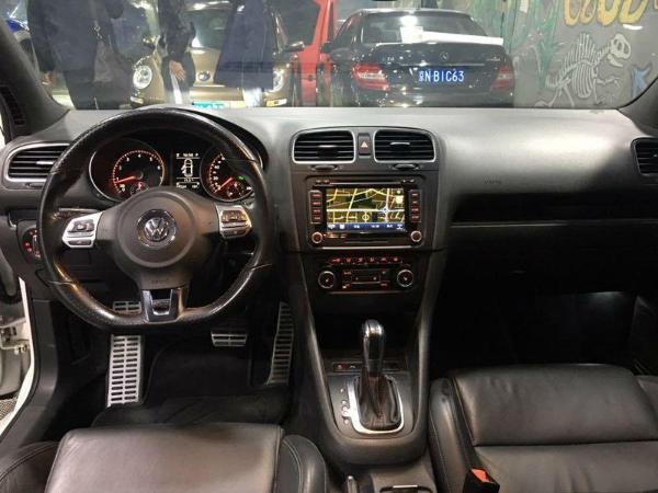 【北京】2011年12月 大众 高尔夫 gti 2.0tsi 白色 自动档