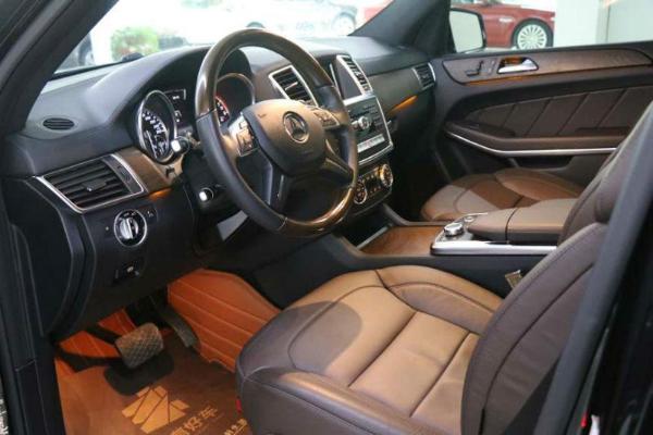 奔驰gl级 gl400 4matic 3.0t 豪华型